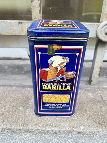 Vecchia scatola latta pasta - vecchia,